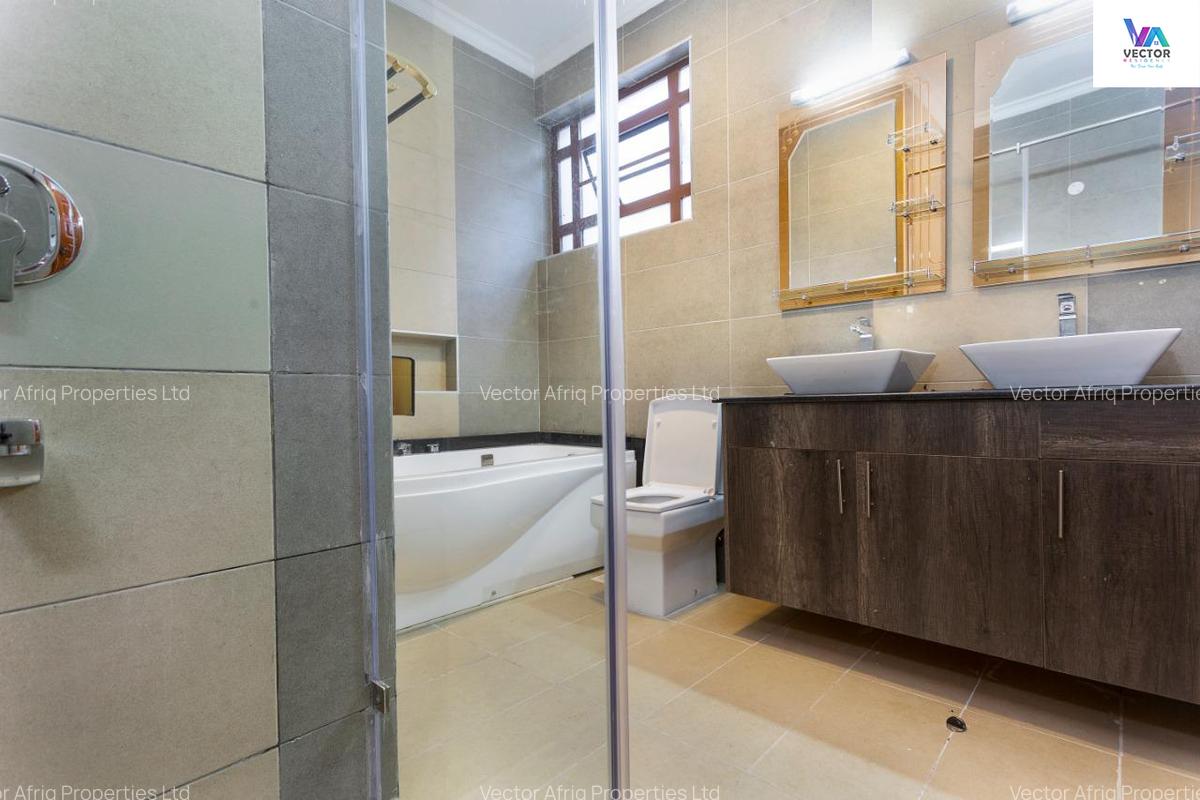 4 Bed Townhouse with En Suite in Ngong - 15