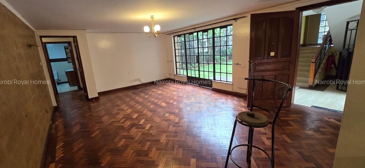 3 Bed Apartment with En Suite at Valley Arcade - 7