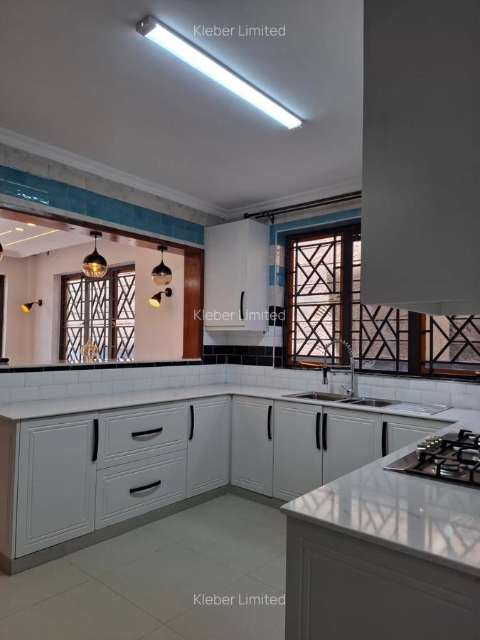 5 Bed House with En Suite at Kikuyu - 3