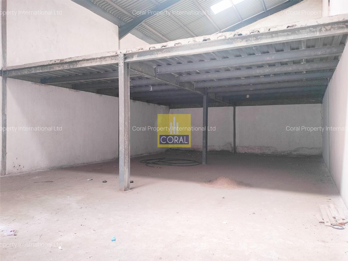 Warehouse with Parking in Jogoo Road - 9