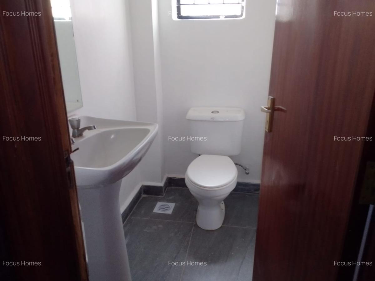 4 Bed Townhouse with En Suite at Ngong Rd - 6
