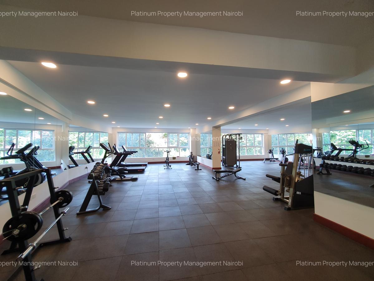 3 Bed Apartment with En Suite at City Park Drive - 19