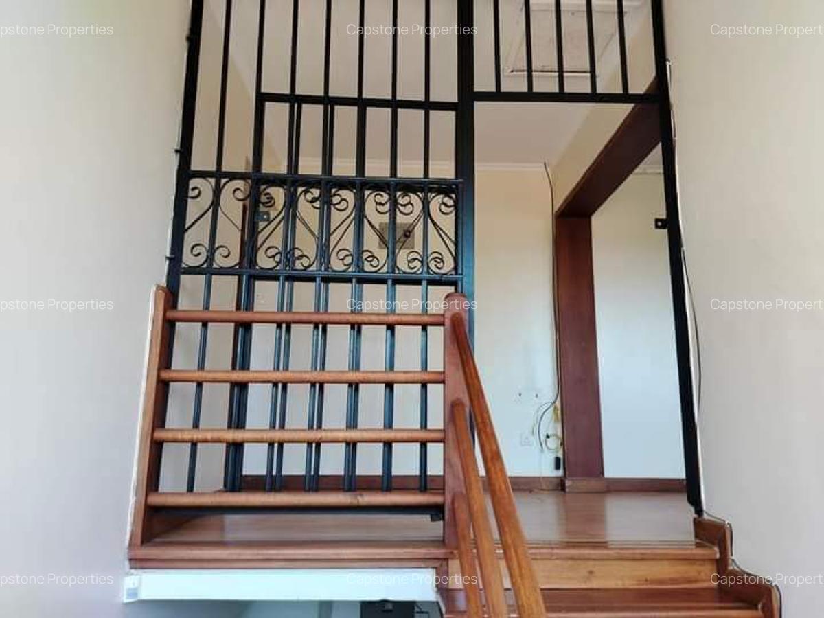 4 Bed Townhouse with En Suite in Runda - 10