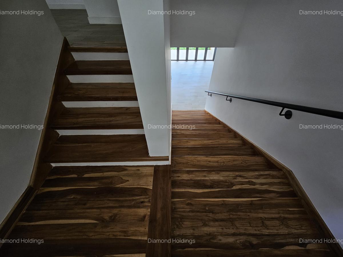 Serviced 4 Bed Apartment with En Suite at Gigiri - 7