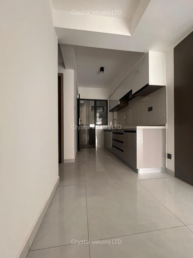 1 Bed Apartment with En Suite in Westlands Area - 3