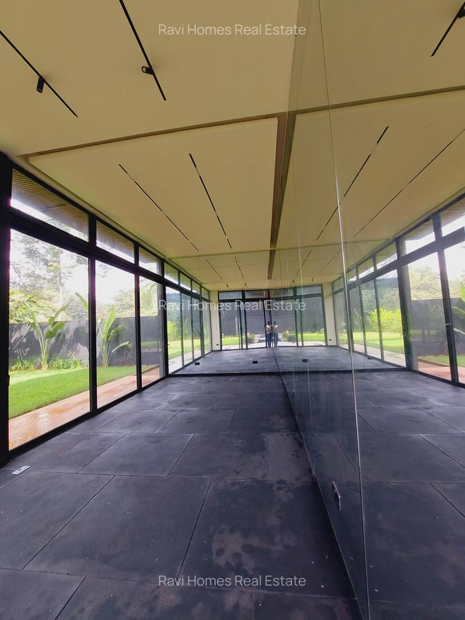 5 Bed Apartment with En Suite in Westlands Area - 4