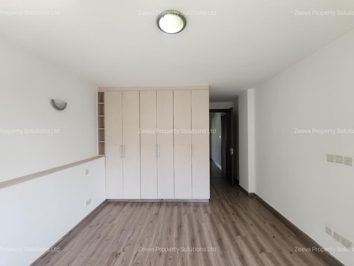 2 Bed Apartment with En Suite in Westlands Area - 9