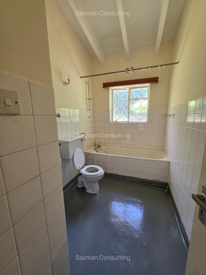 4 Bed House with Staff Quarters in Kyuna - 12