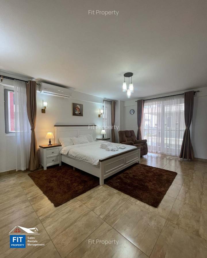 Serviced 3 Bed Apartment with En Suite in Westlands Area - 16