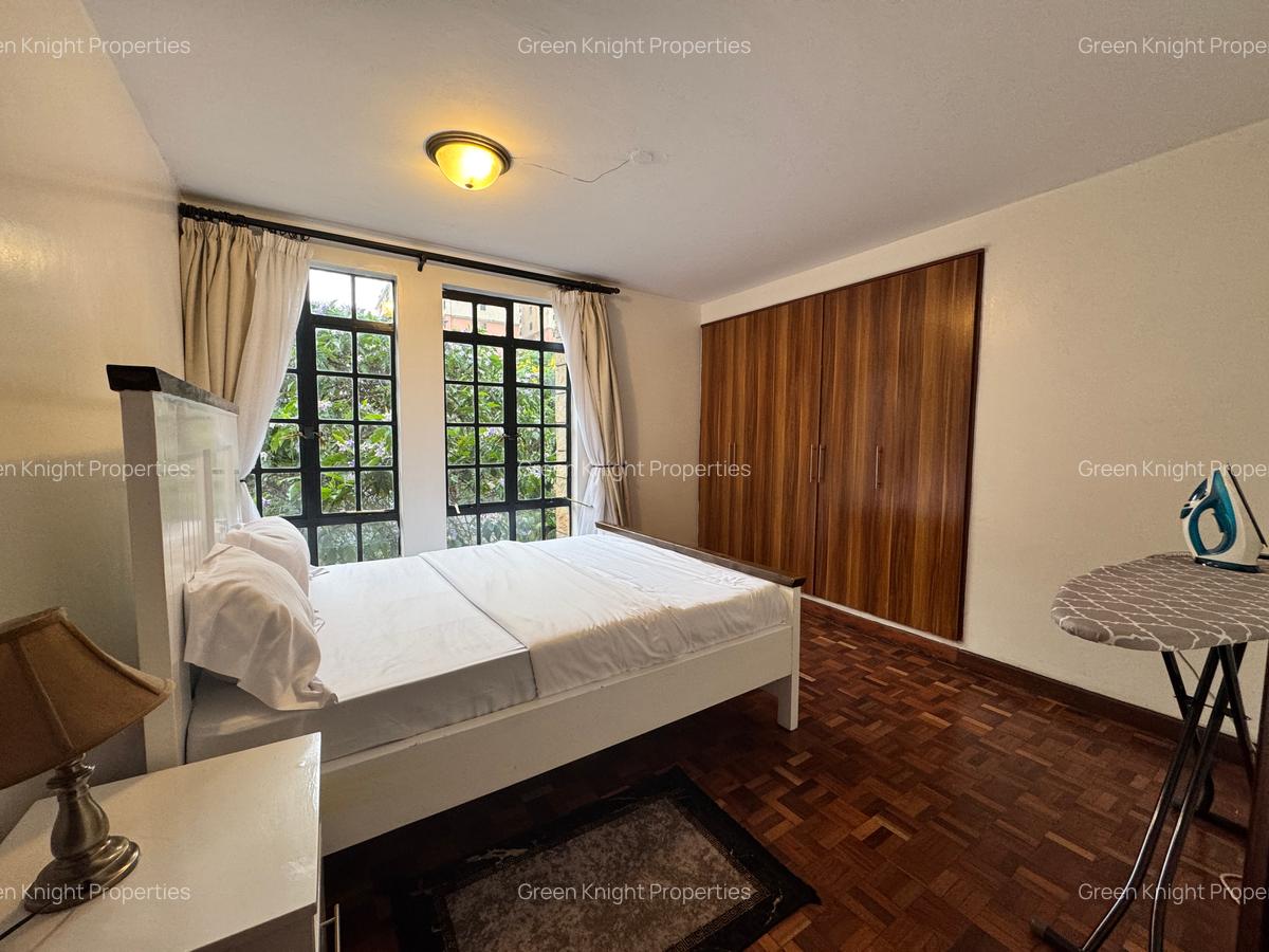 Serviced 2 Bed Apartment with En Suite in Lavington - 4