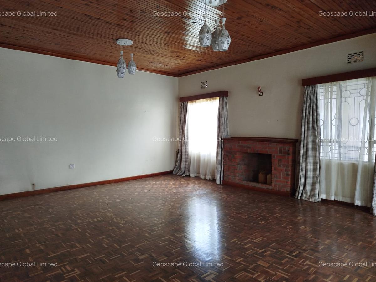 3 Bed House with En Suite in Kiambu Road - 14