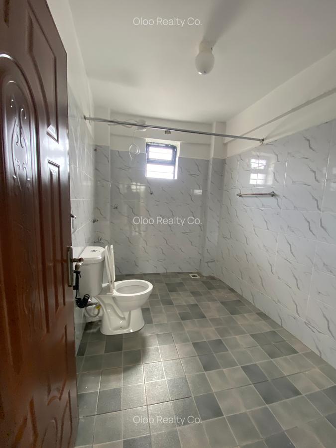 3 Bed Apartment with En Suite at Kabiria Road - 16