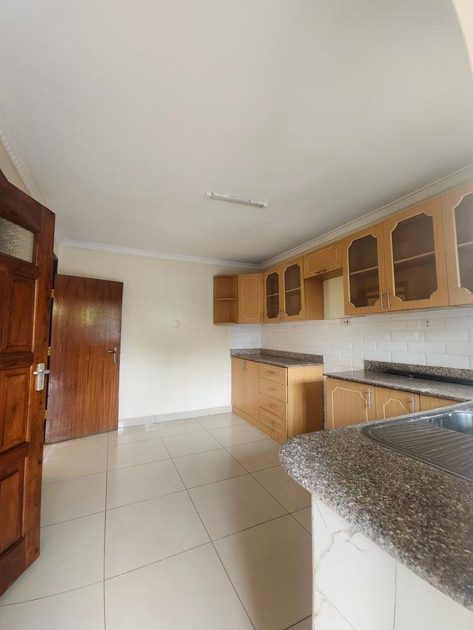 3 Bed Townhouse with En Suite in Lavington - 8