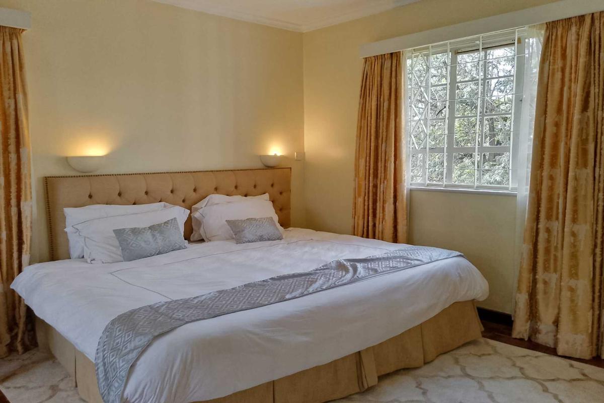 3 Bed Apartment with En Suite in Kilimani - 10