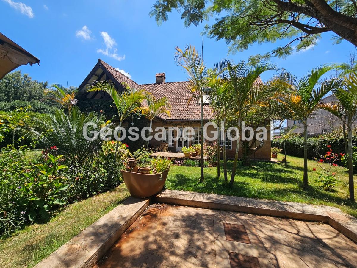 4 Bed House with En Suite in Runda - 7