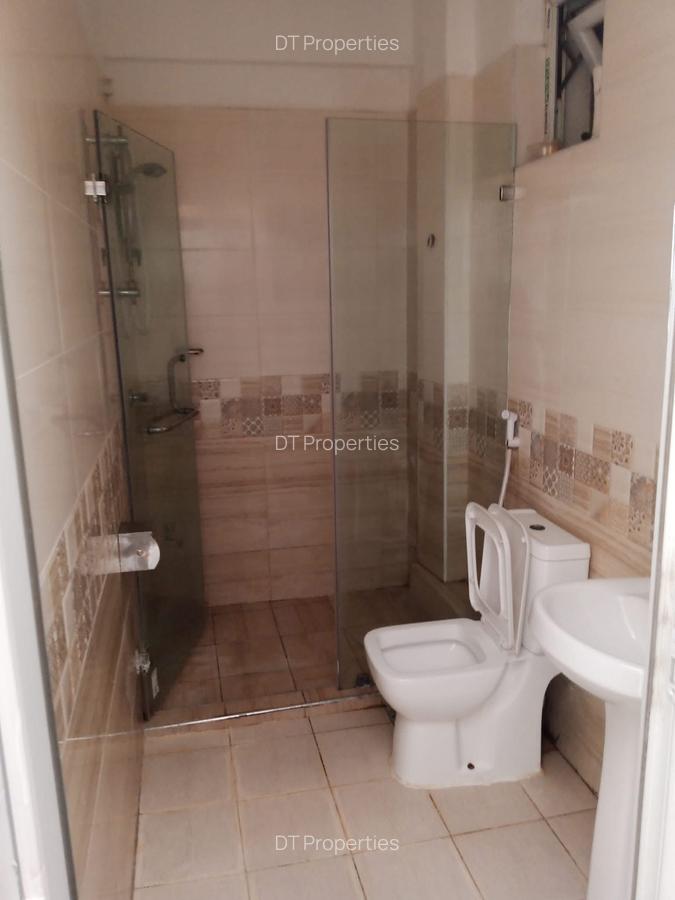 3 Bed House at Tudor - 5