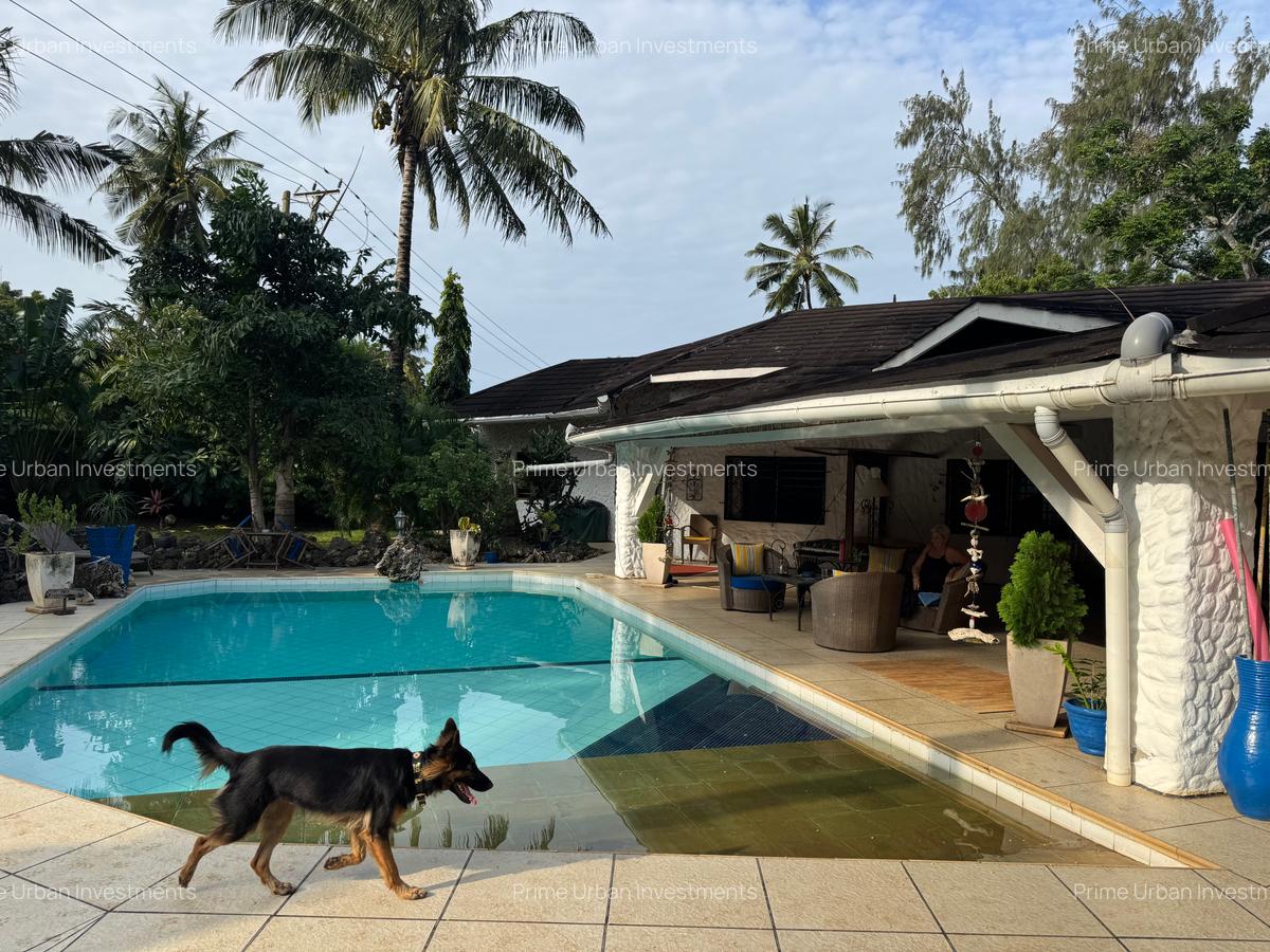 2 Bed House with En Suite in Mtwapa - 15