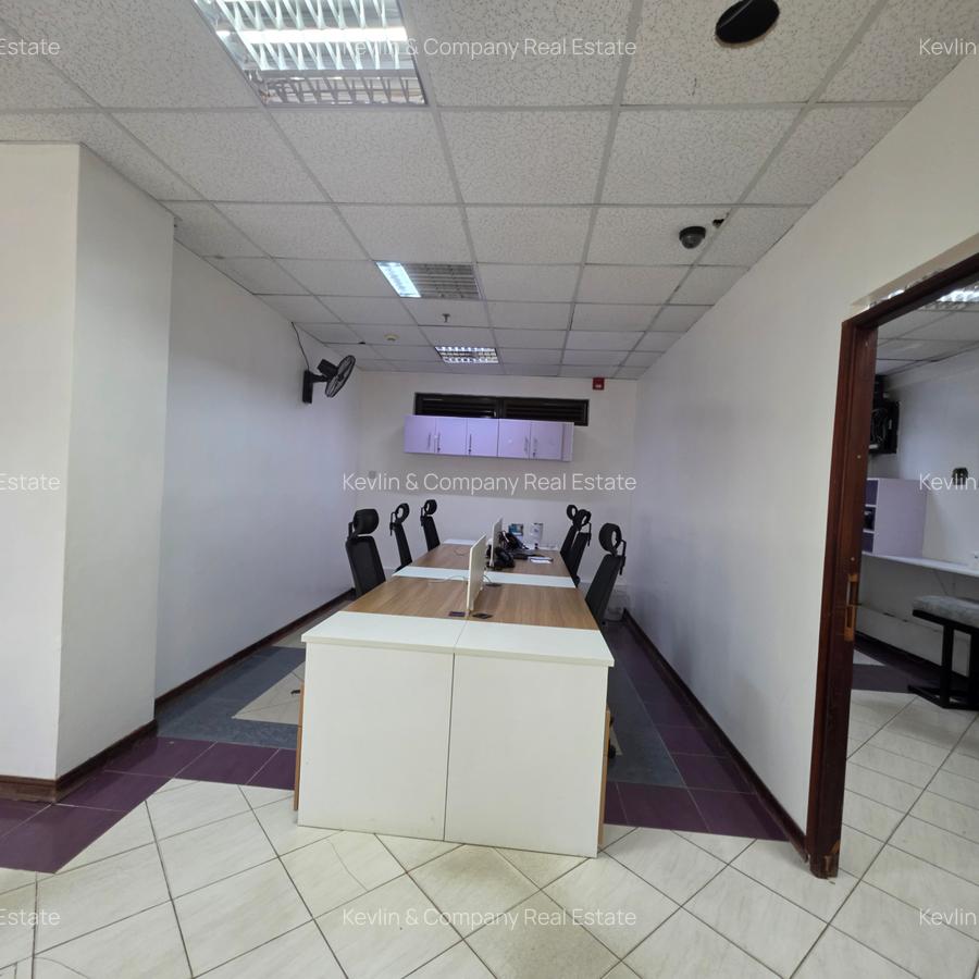 29,000 ft² Office with Service Charge Included in Kilimani - 3