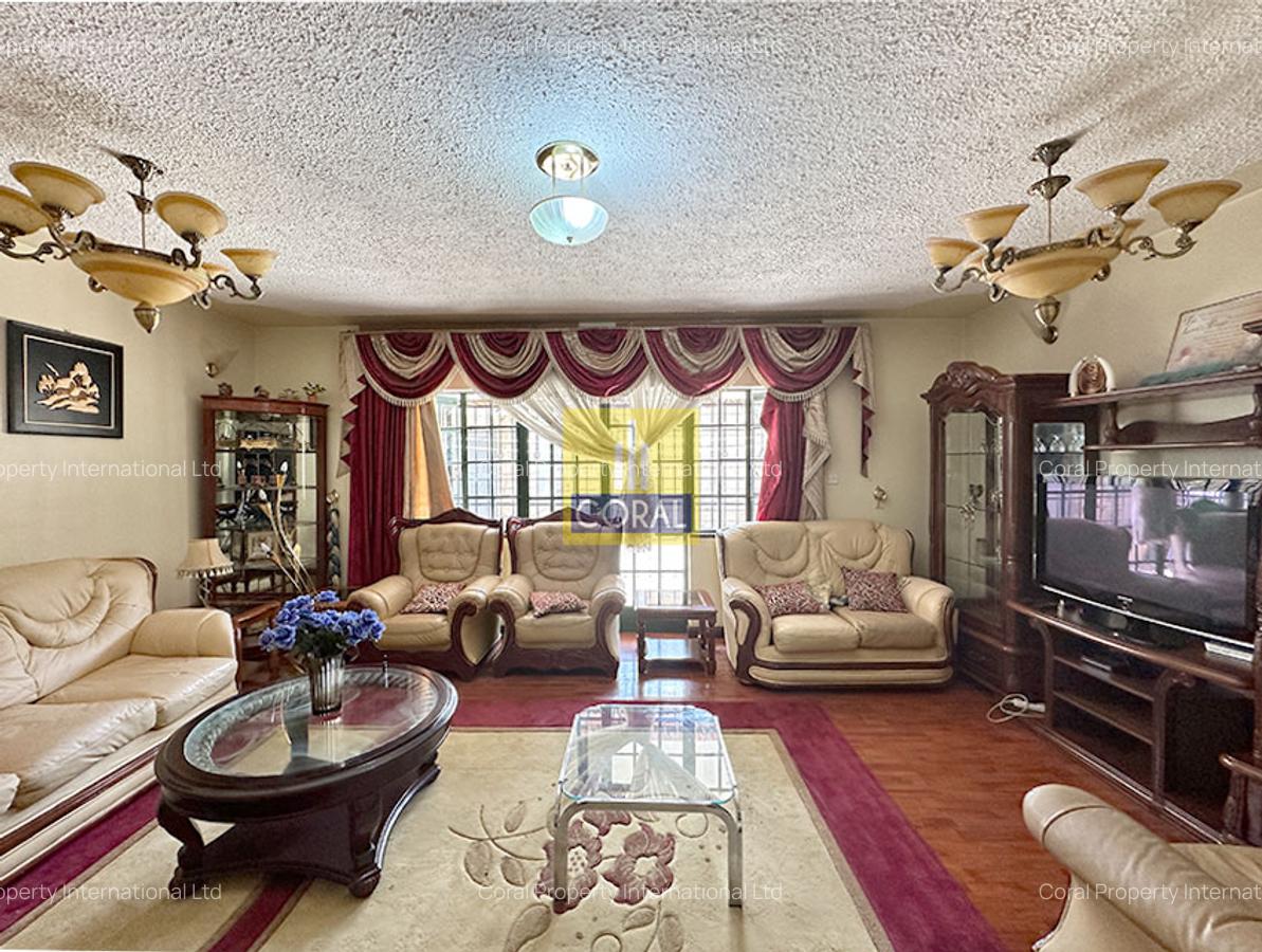 4 Bed Townhouse in Kileleshwa - 2