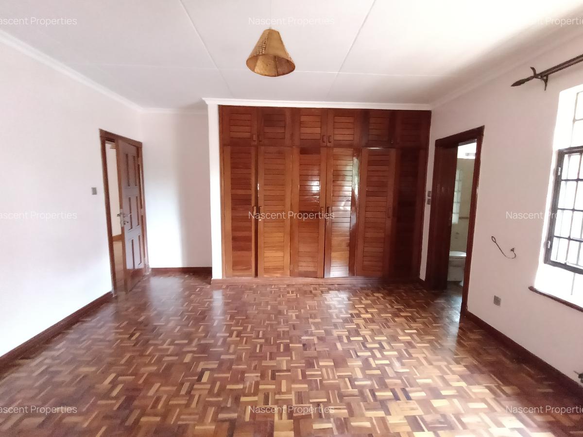 4 Bed Townhouse with En Suite in Spring Valley - 5