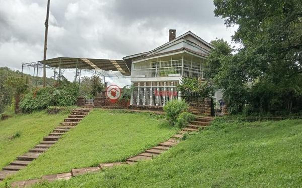 5 Bed Villa with En Suite at Ndege Road - 11