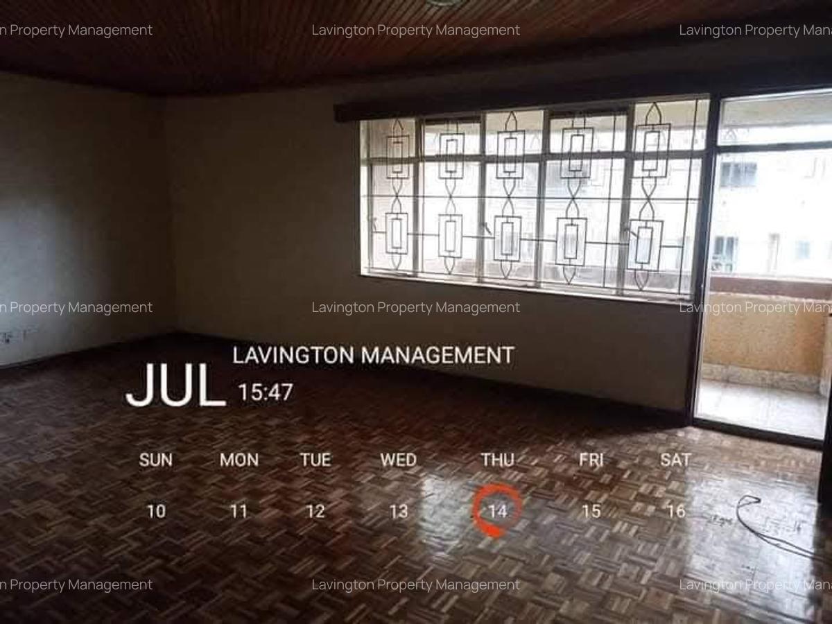 3 Bed Apartment with En Suite at Valley Arcade - 20