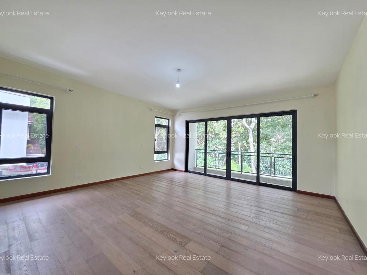 5 Bed Townhouse with En Suite at Off James Gichuru - 6