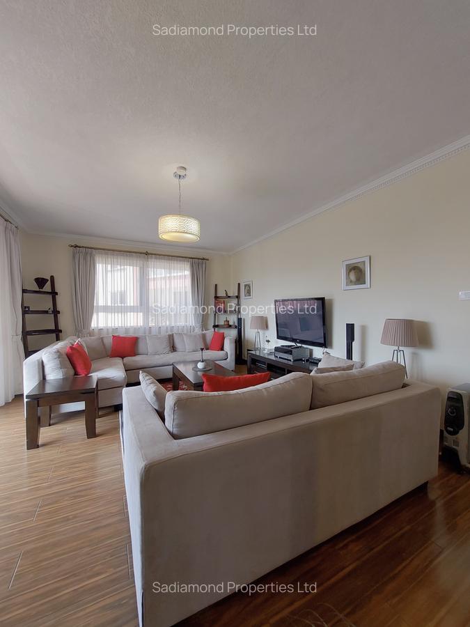 Furnished 3 Bed Apartment with En Suite in Brookside - 1