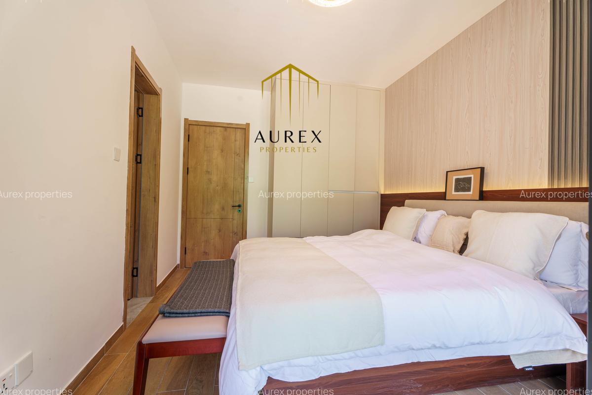 2 Bed Apartment with En Suite in Lavington - 6
