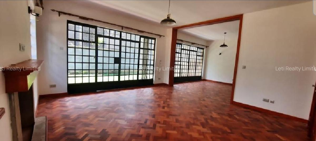 5 Bed Townhouse with En Suite in Lavington - 3