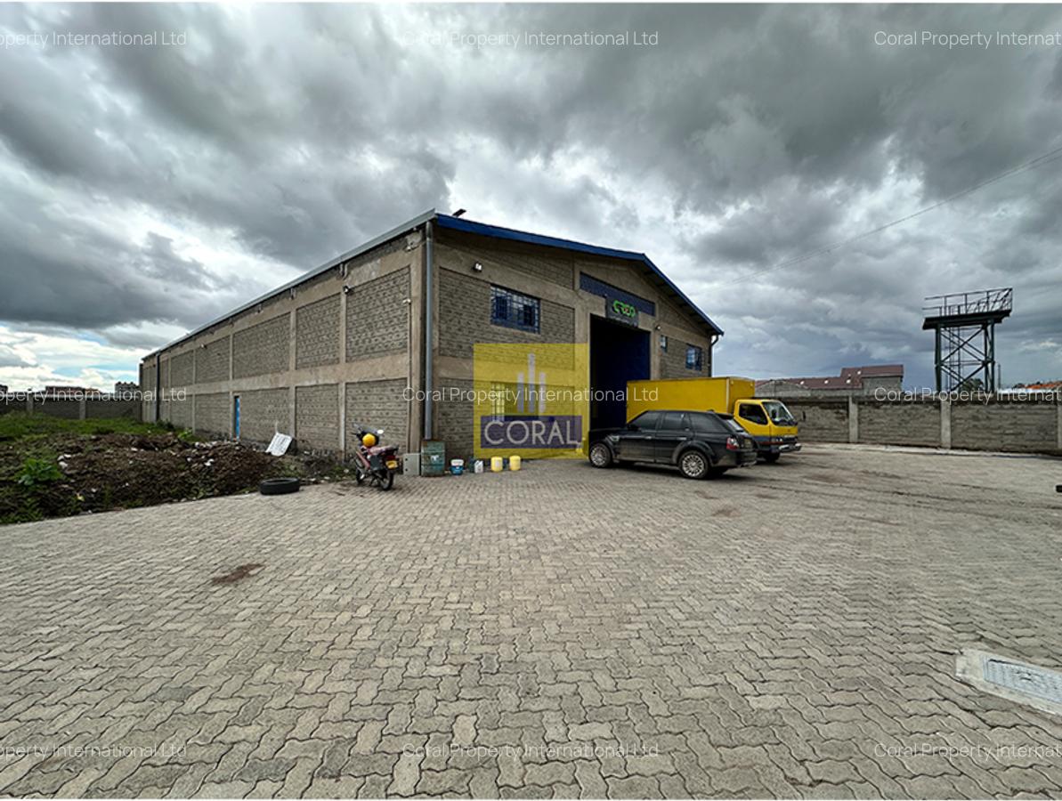 11,600 ft² Warehouse in Mlolongo - 1