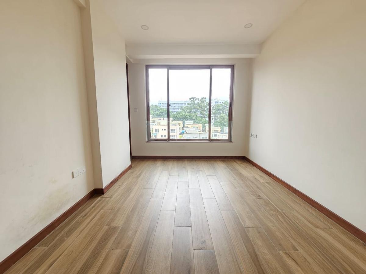 2 Bed Apartment with En Suite at Peponi Road - 19