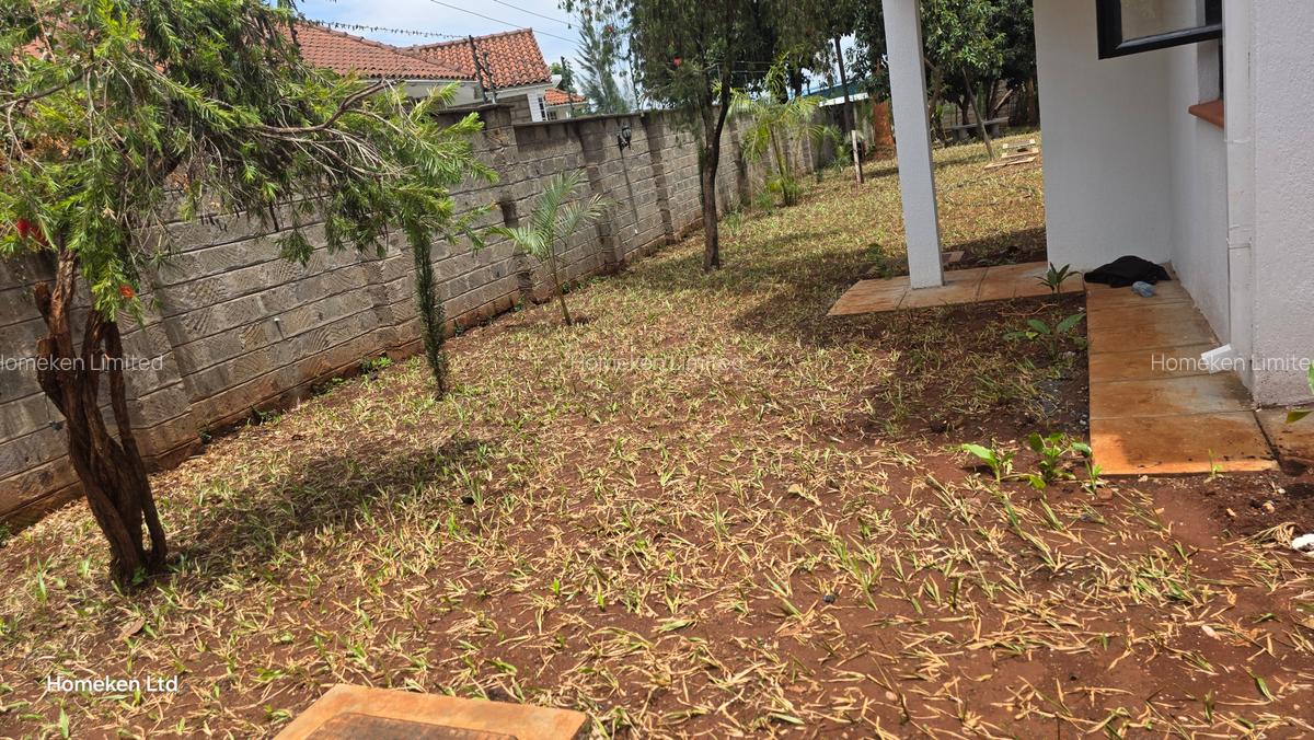 5 Bed House with Garden at Old Runda - 3