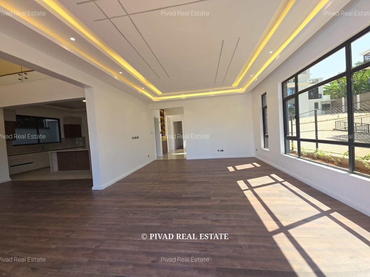 5 Bed Townhouse with Swimming Pool in Lavington - 3