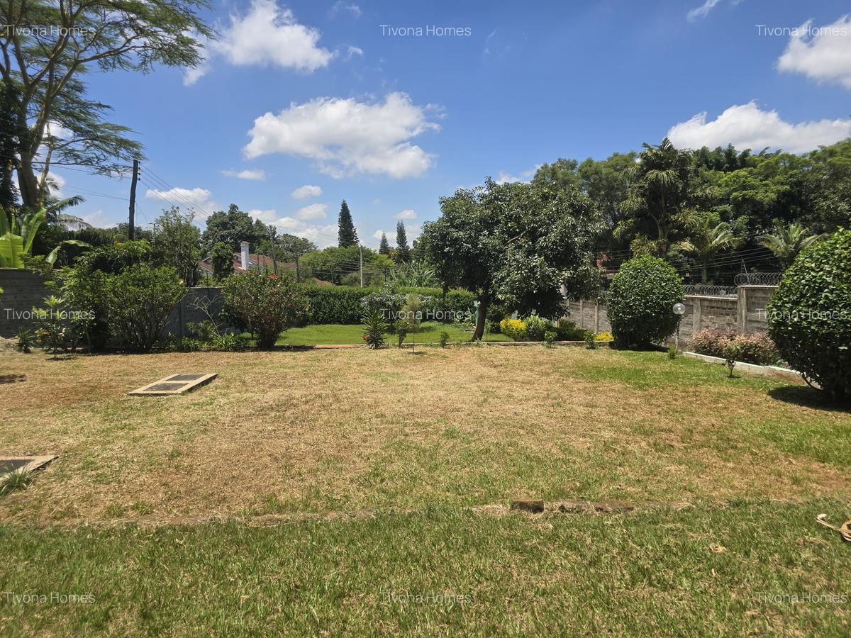 4 Bed House with En Suite in Runda - 18