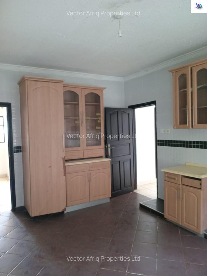 3 Bed House with En Suite in Ngong - 12