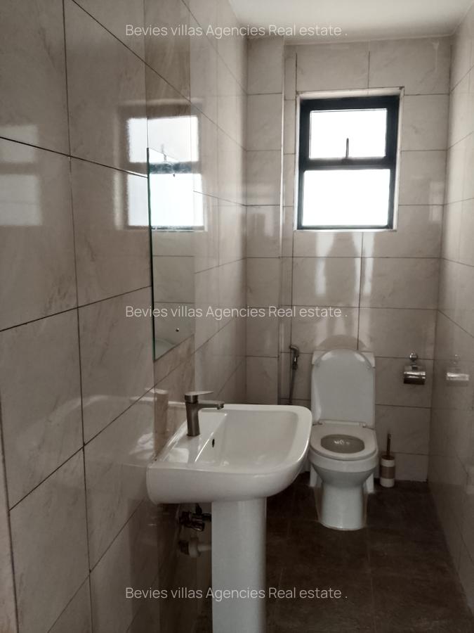 2 Bed Apartment with En Suite at Westlands - 7