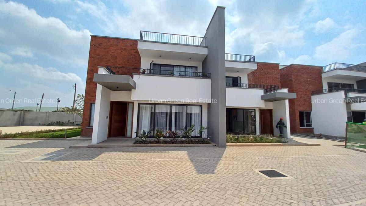 4 Bed Townhouse with En Suite in Langata - 10