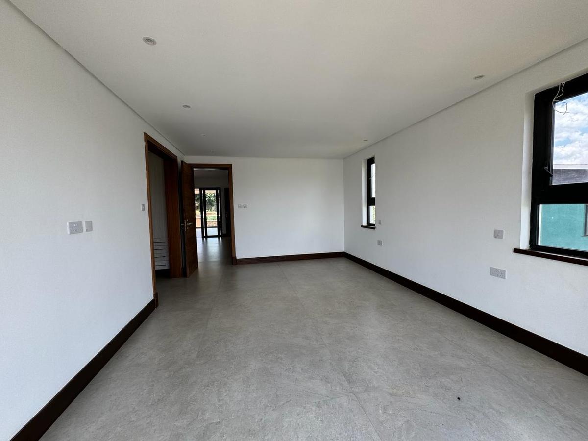 5 Bed Townhouse with En Suite in Kitisuru - 8