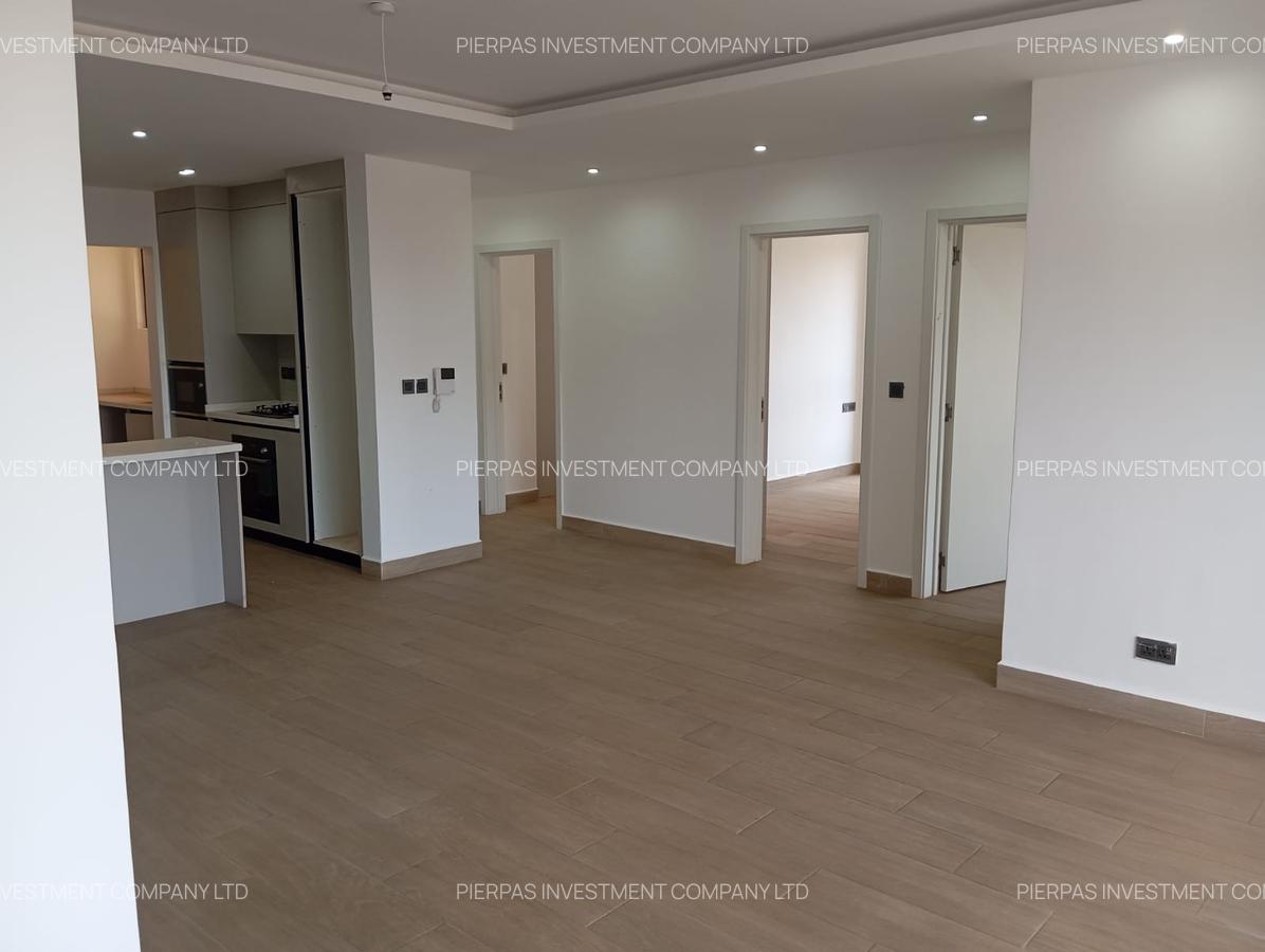 3 Bed Townhouse with En Suite in Riverside - 8