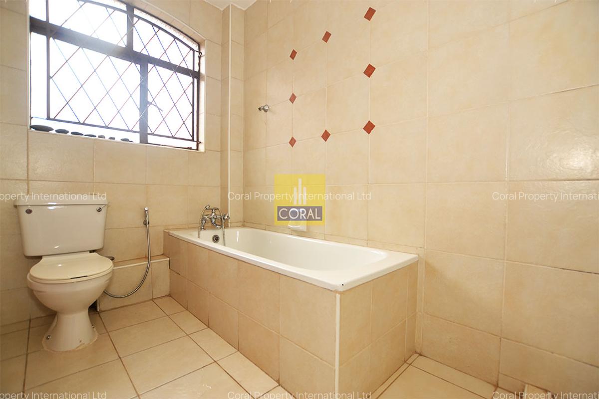 3 Bed Apartment in Kileleshwa - 9