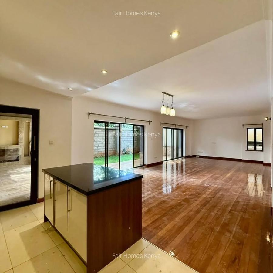 4 Bed Townhouse with En Suite at Othaya Road - 7