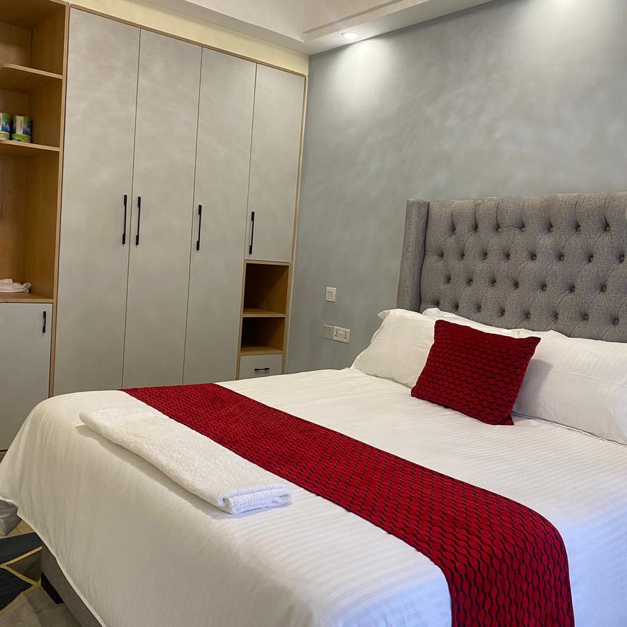 Serviced 1 Bed Apartment with En Suite at Kileleshwa - 10