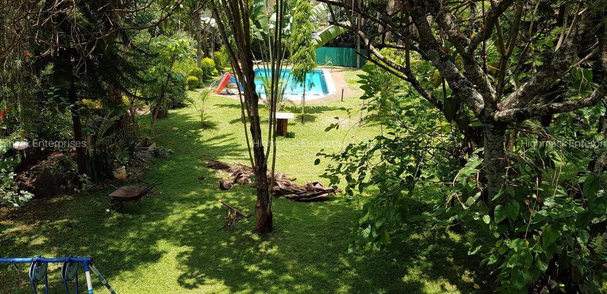 5 Bed House with En Suite at Garden Estate Road - 10