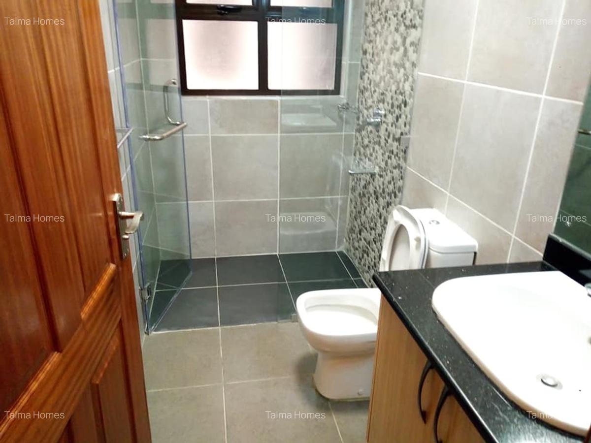 3 Bed Apartment with En Suite at Off Rhapta Road - 14
