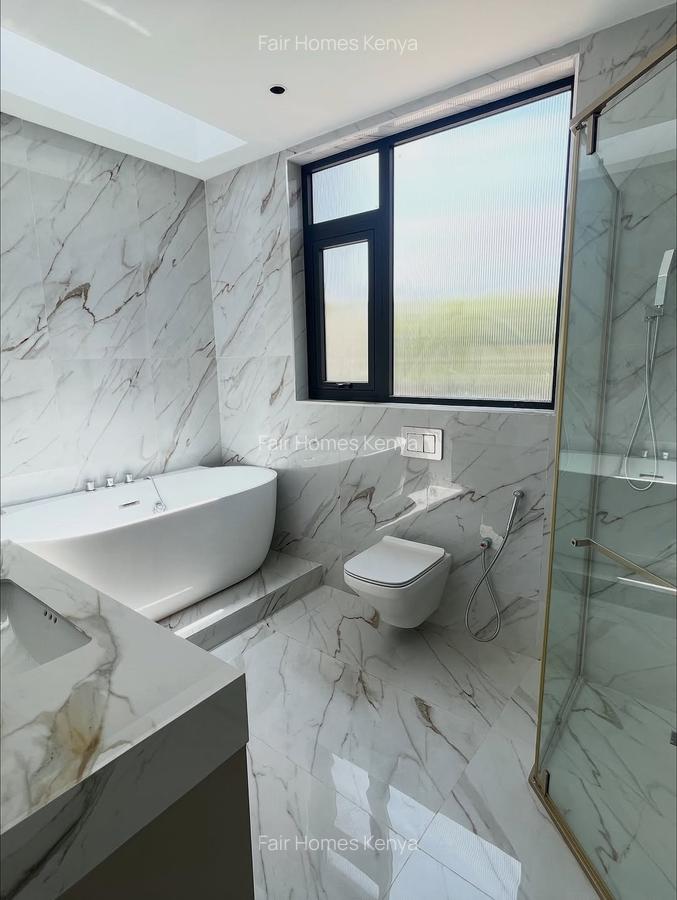 5 Bed Townhouse with En Suite at Lavington Green - 9