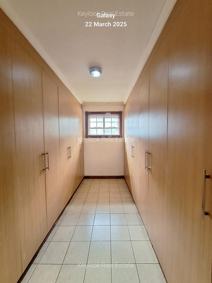 4 Bed Townhouse with En Suite at Lavington Green - 8