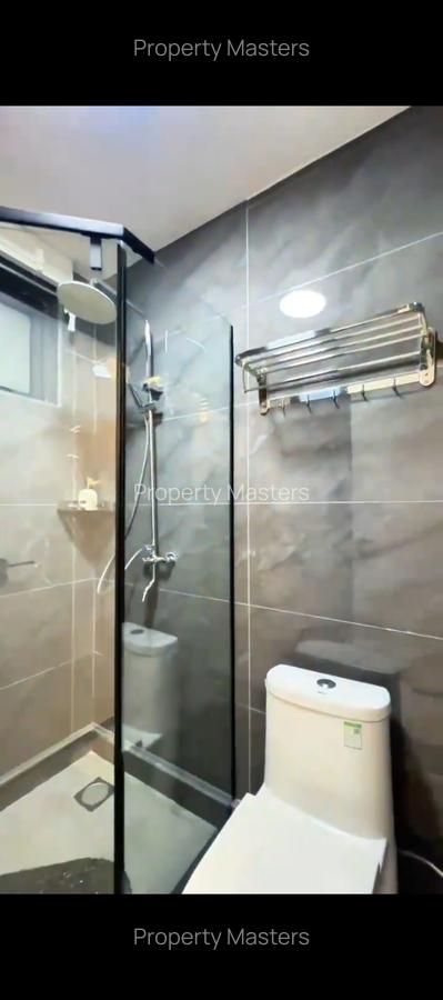 2 Bed Apartment with En Suite at Wood Avenue - 17