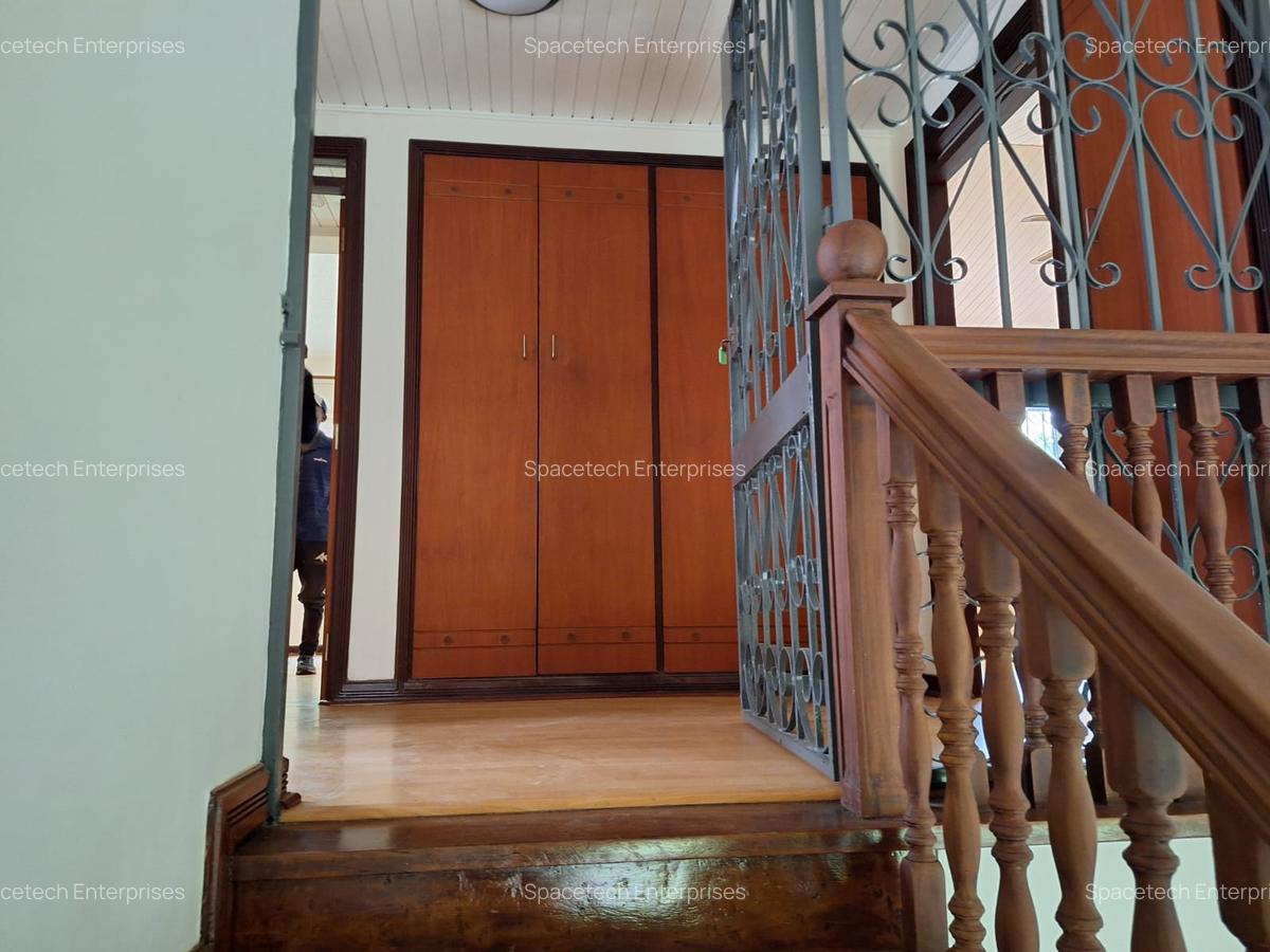 4 Bed Townhouse with En Suite in Muthaiga - 17