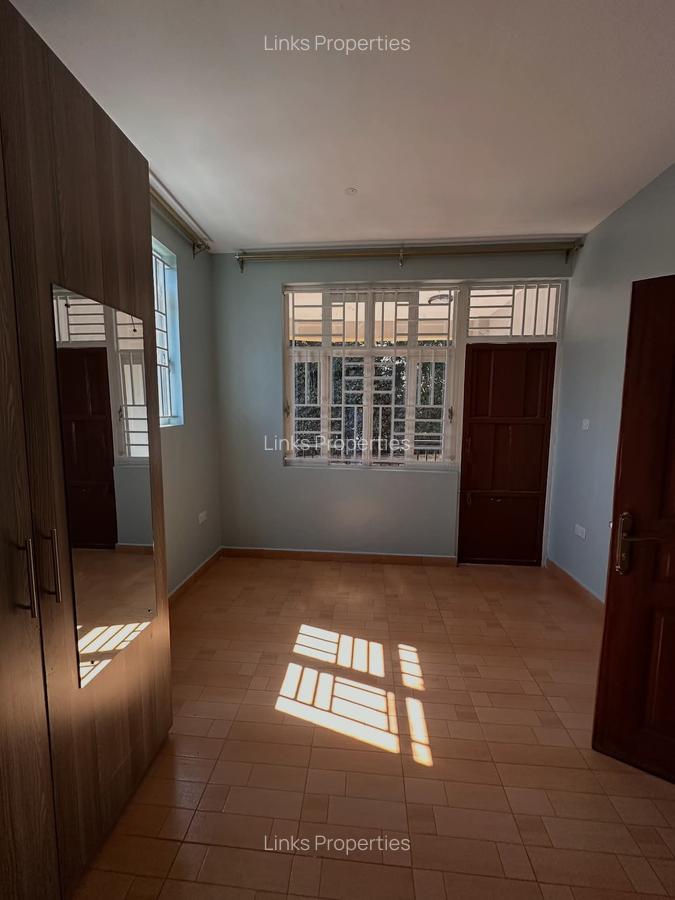4 Bed House with En Suite at Dagoretti Road - 15